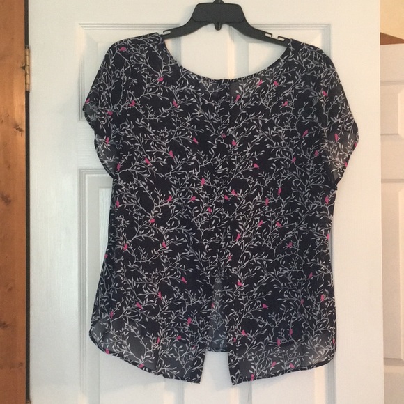 TORRID - Size 1 - Chiffon Blouse - Picture 5 of 7